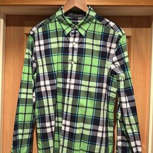 American Eagle Men’s Medium Long Sleeve Checkered Button-Up Shirt